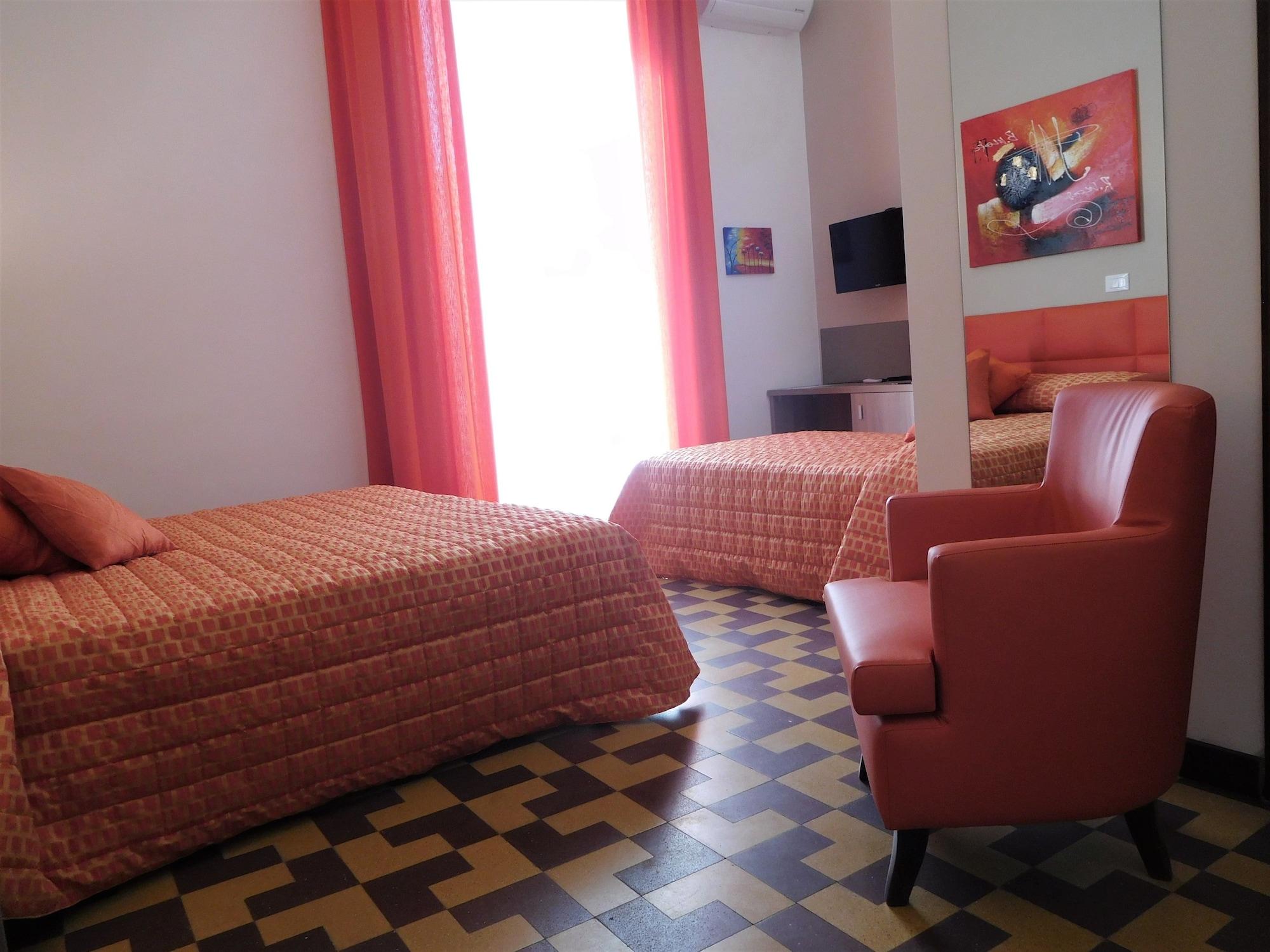 Moonlight Hotel&Suites Катания Экстерьер фото