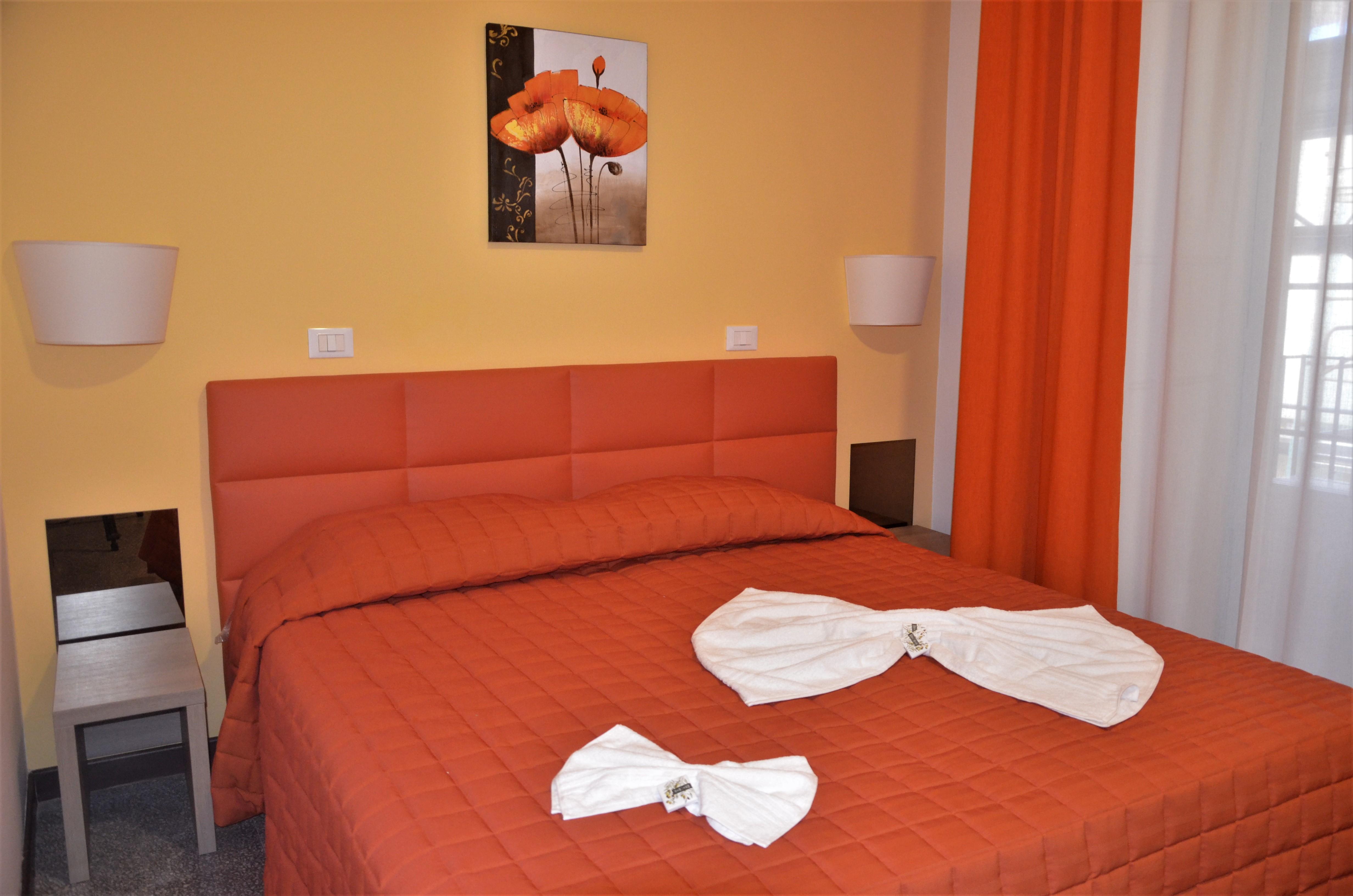 Moonlight Hotel&Suites Катания Экстерьер фото