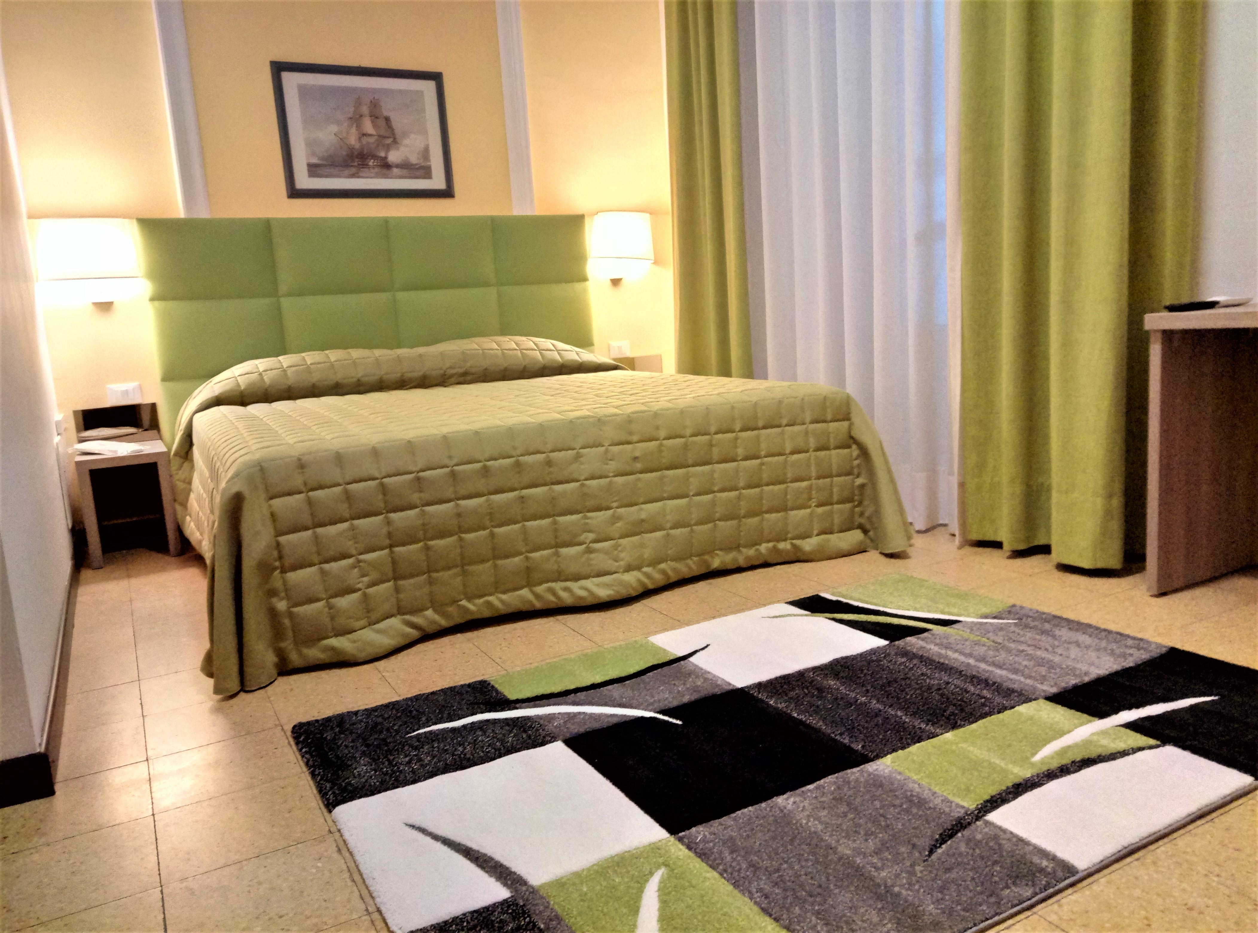 Moonlight Hotel&Suites Катания Экстерьер фото