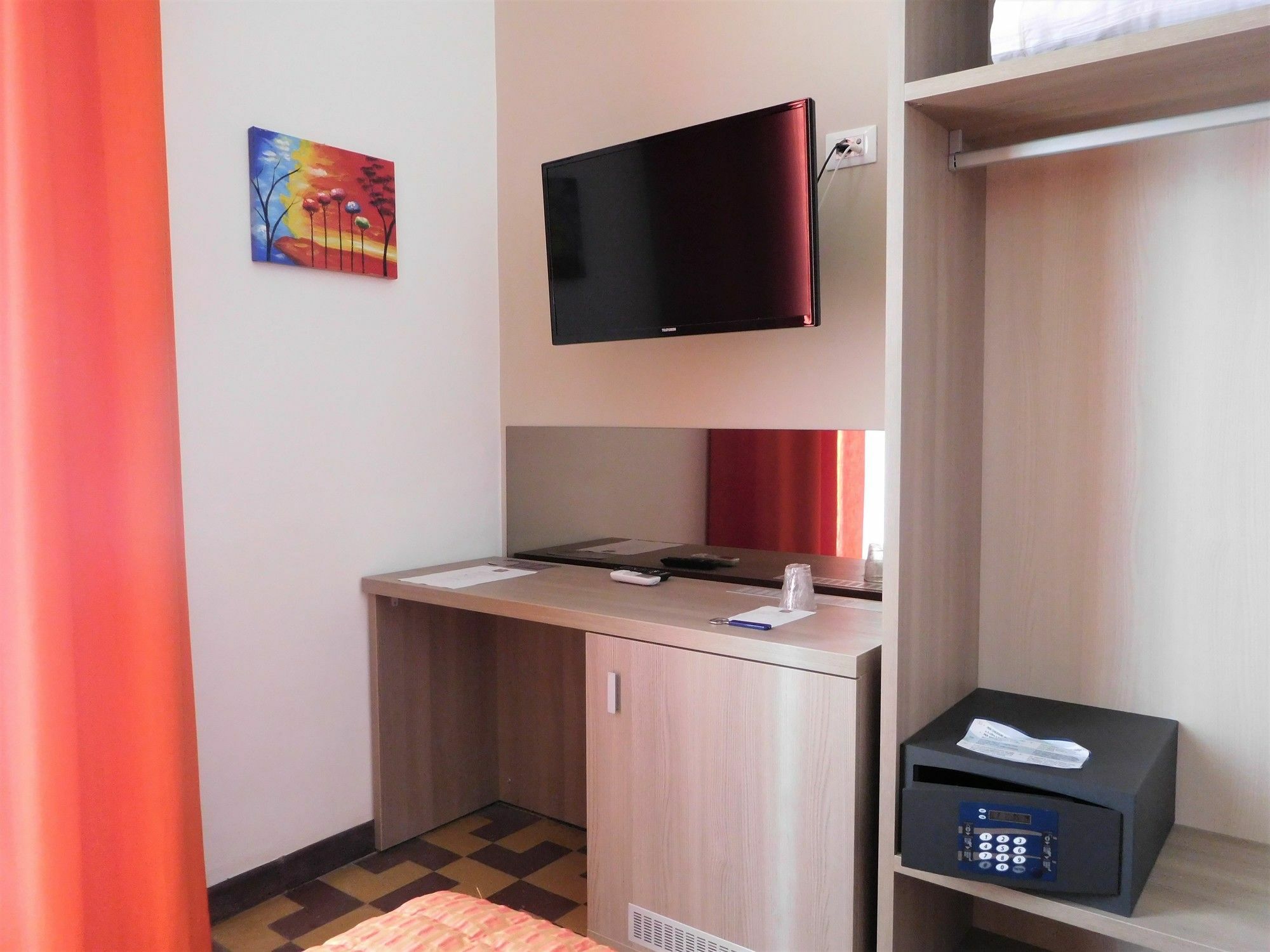 Moonlight Hotel&Suites Катания Экстерьер фото